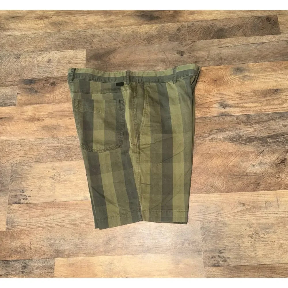 The north face men’s the narrow shorts